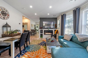 Private Luxury Framingham condo near Boston